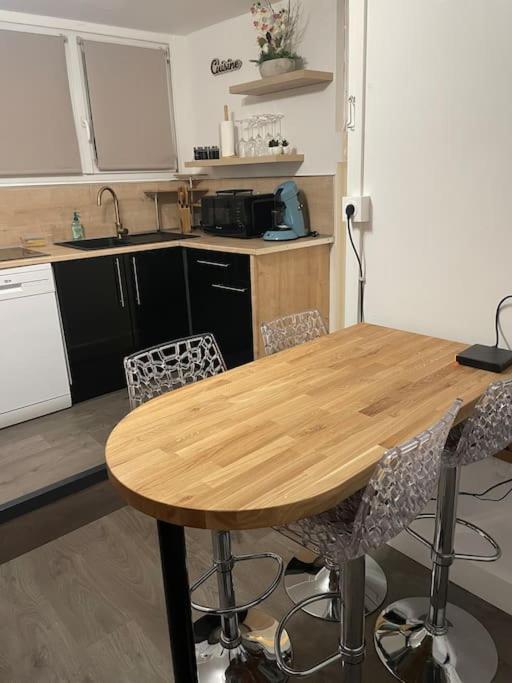Appartement Place De ก็องเบร ภายนอก รูปภาพ